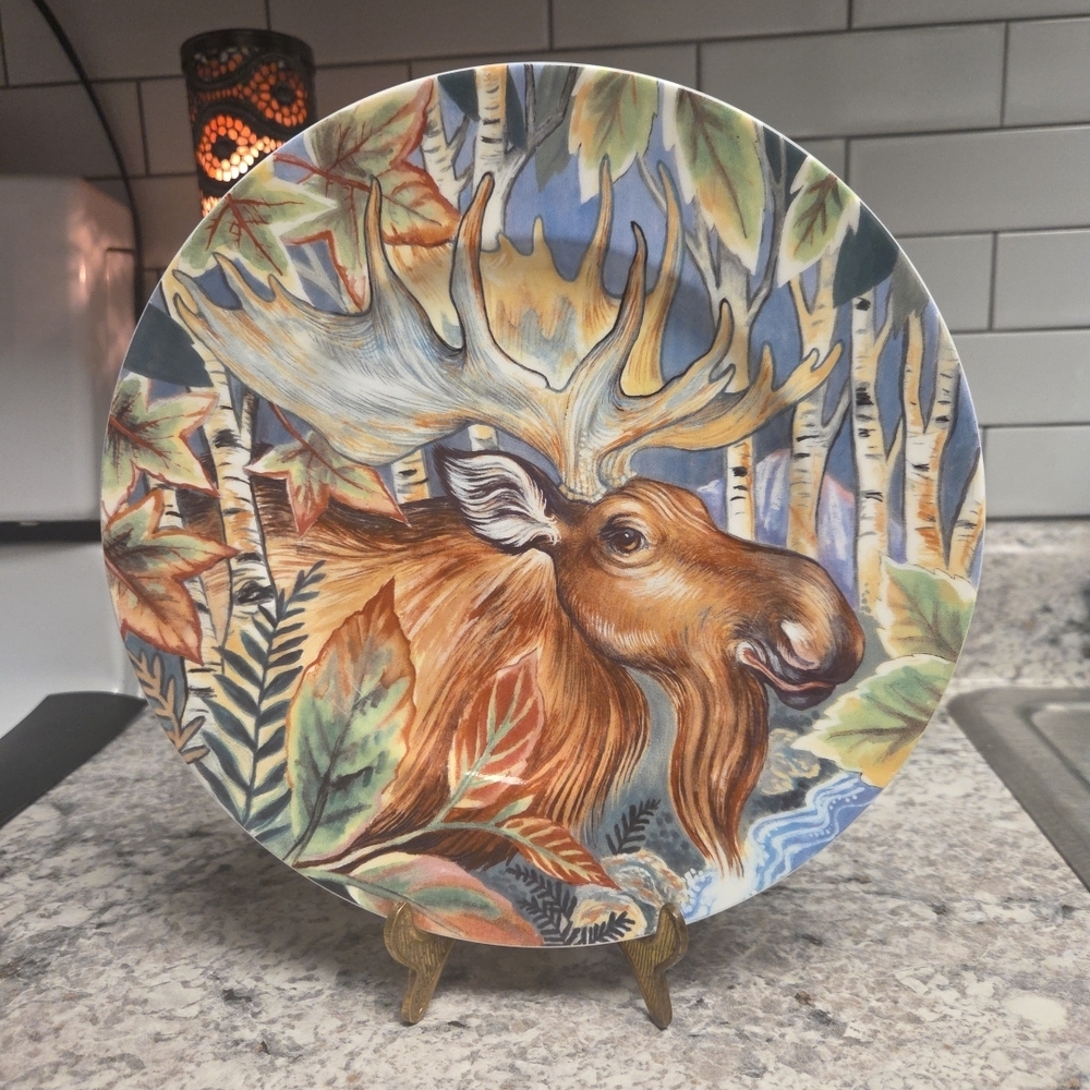 Fitz & Floyd High Sierra Decorative Moose and Birch Wood Bone China Plate New